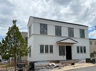 400 Lamu Ln, Fayetteville, GA 30214