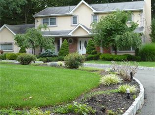 119 E Willow Tree Rd, Spring Valley, NY 10977