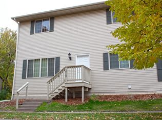 210 Avon St N, Saint Paul, MN 55104