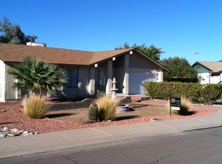 1042 W Julie Dr, Tempe, AZ 85283