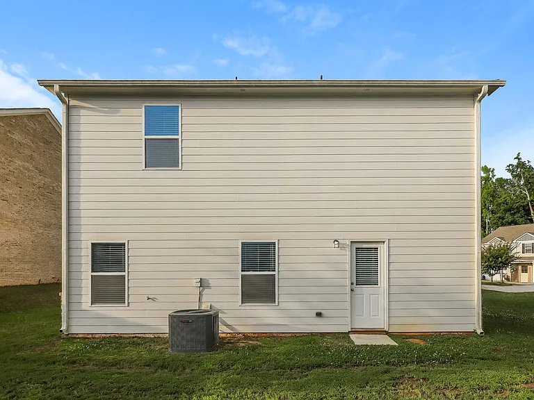 704 Plow Point — Photo 17