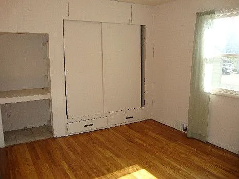 2132 W Shannon Ave — Photo 6