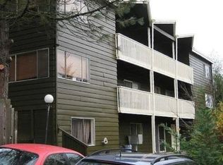 3200 SW Dolph Ct APT 2, Portland, OR 97219
