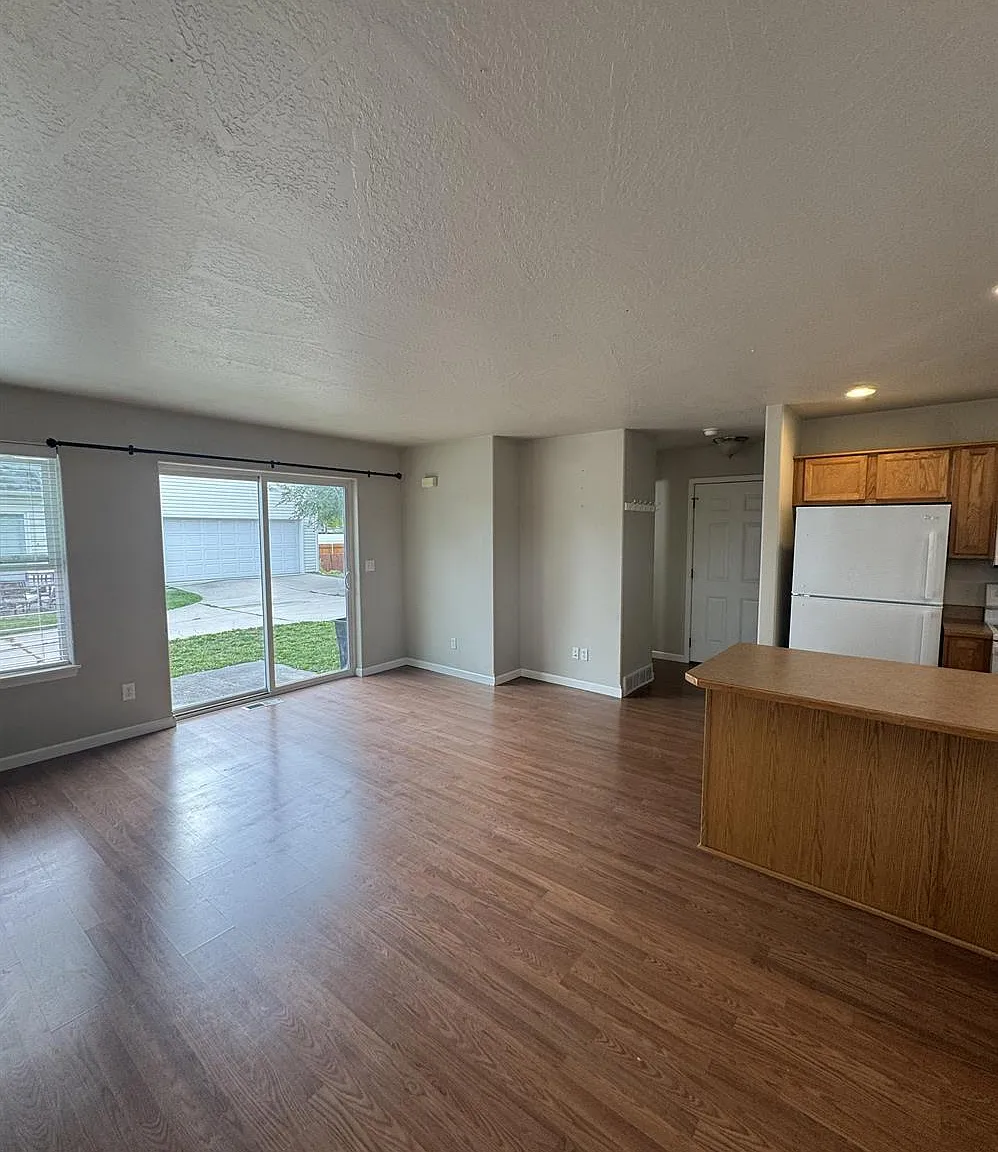 2337 W Sussex Ave — Photo 4