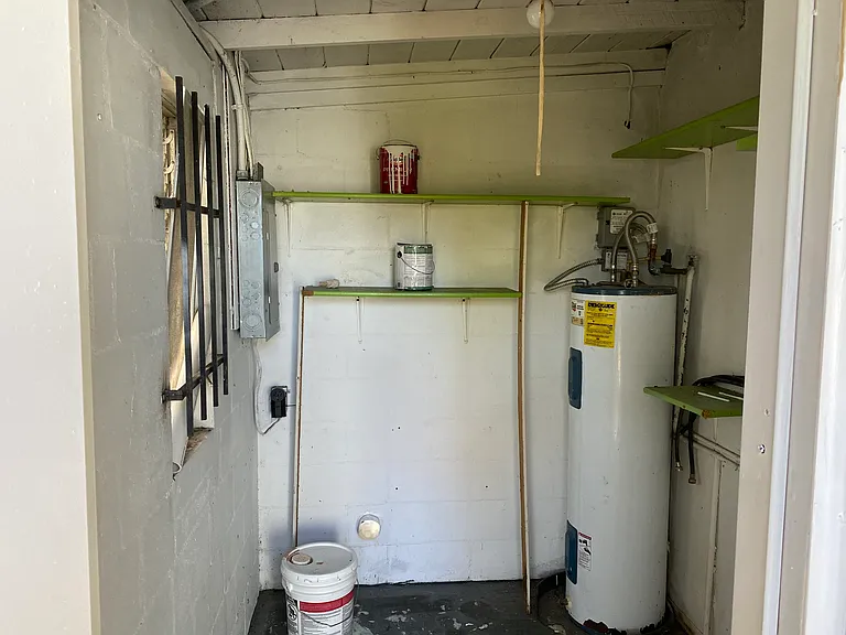 4914 Anzio St — Photo 11
