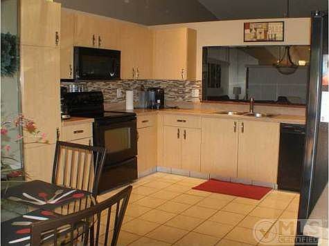 3rd image of 9777 Sills Dr E APT 202