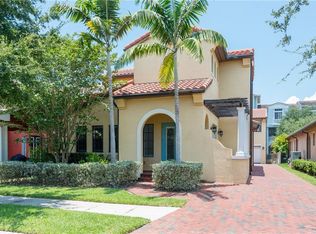 6110 Yeats Manor Dr, Tampa, FL 33616