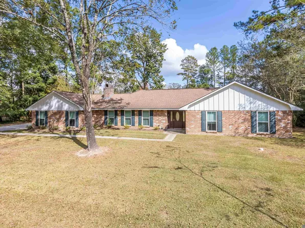 17444 Tiger Rd, Prairieville, LA 70769