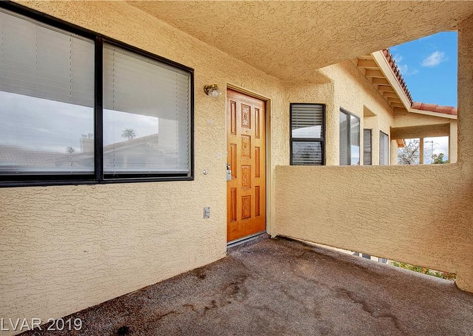 1st image of 1220 Observation Dr APT 202