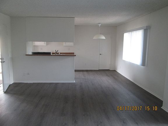5th image of 3339 S Canfield Ave #214