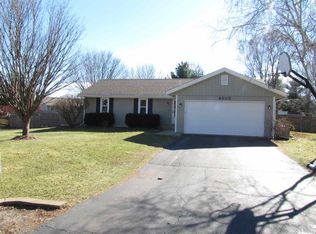 4633 Arvada Ct, Loves Park, IL 61111