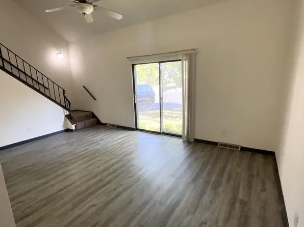 4085 W College AVENUE #4085, Milwaukee, WI 53221