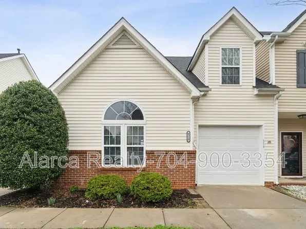 4218 Amherst Villa Ct, Charlotte, NC 28273