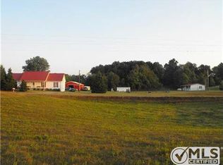 3501 Anderson Rd, Cedar Hill, TN 37032