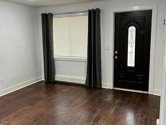 3rd image of 625 W Iliff Avenue