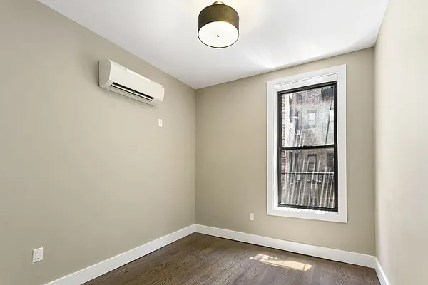 Rented by Zuz Realty | media 20