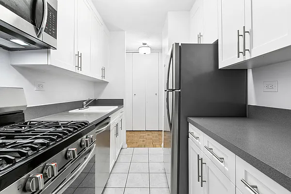 Sold by Halstead Real Estate | media 5
