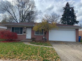 25877 Masch Ave, Warren, MI 48091