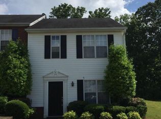 1302 Hollenbeck Ln, Riverdale, GA 30296