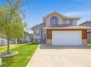 9 Danfield Pl, Spruce Grove, AB T7X 0A3