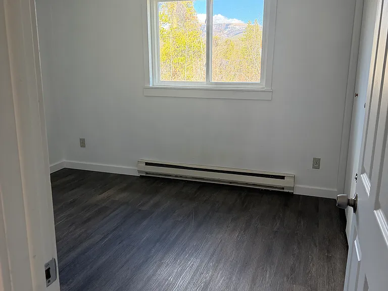 155 Van Anderson Dr #3 — Photo 6