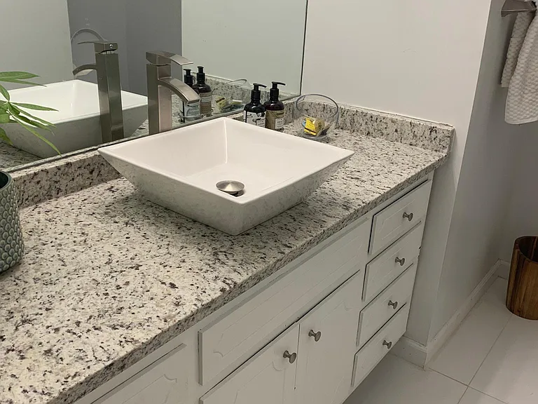 1400 Cornell Rd NE — Photo 12