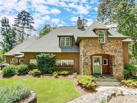 2nd image of 16103 Boyd Cove Ln