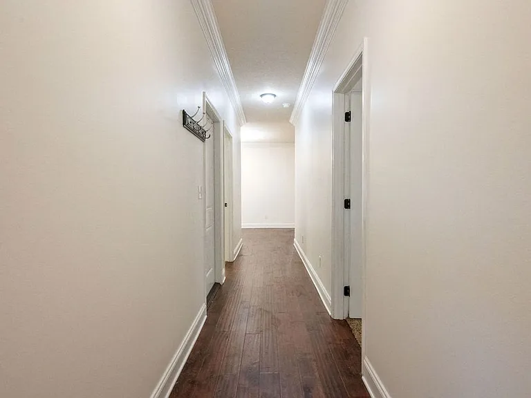 2159 Bayshore Dr — Photo 6