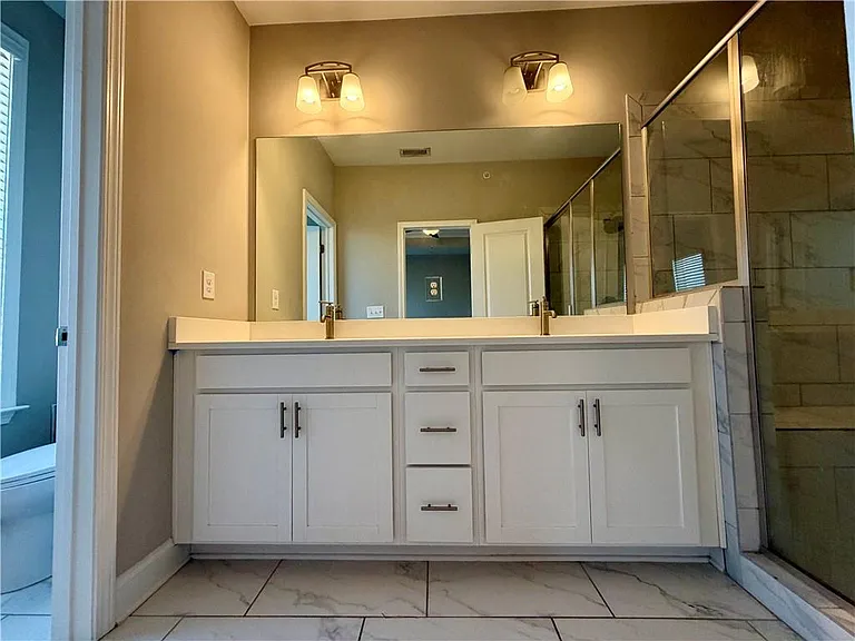 324 Overture Ct — Photo 12