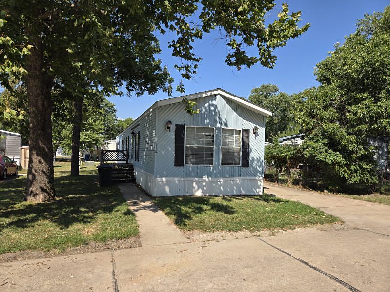 1st image of 2900 Grand Ave Lot 118
