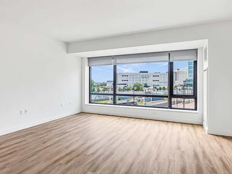 Ora Seaport — Photo 59
