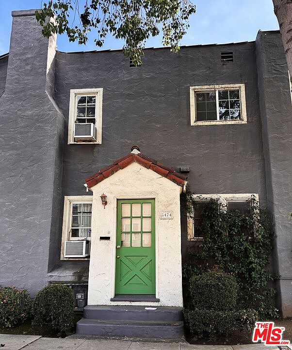 1st image of 3474 Gardenside Ln