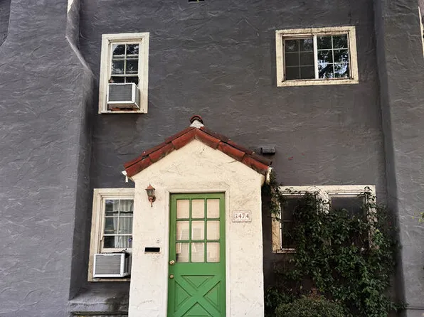 3474 Gardenside Ln, Los Angeles, CA 90039