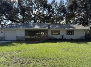 60 Outlook St, Umatilla, FL 32784