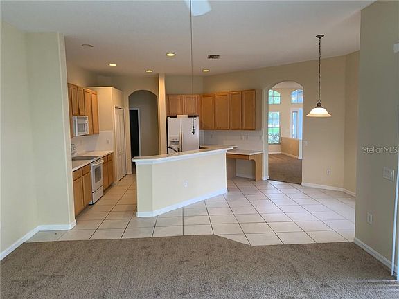 3rd image of 2732 Avon River Dr