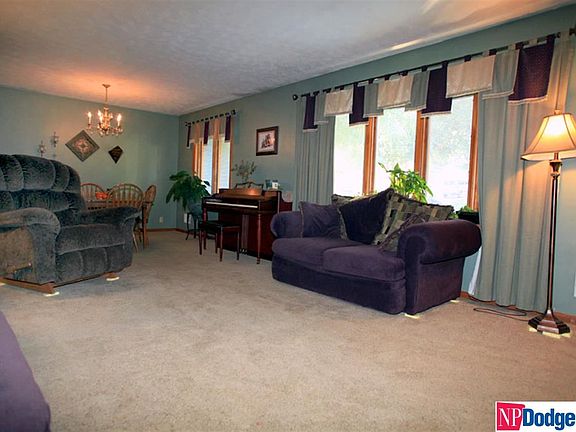4th image of 11665 Capitol Ave