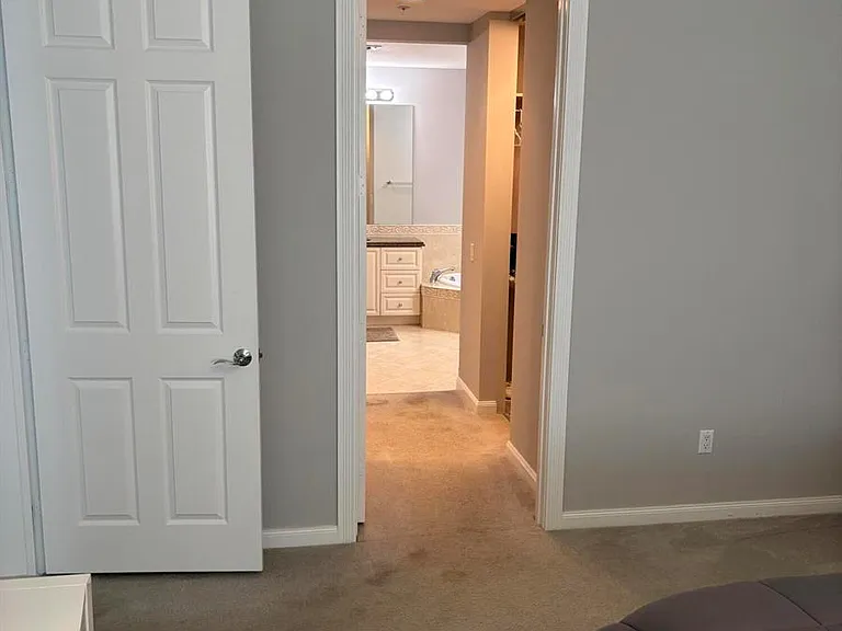 6 Harbour Isle Dr E #205 — Photo 33