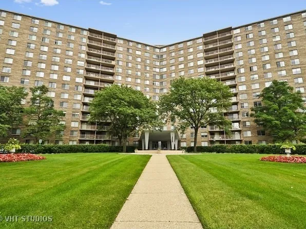 7141 N Kedzie Ave APT 904, Chicago, IL 60645