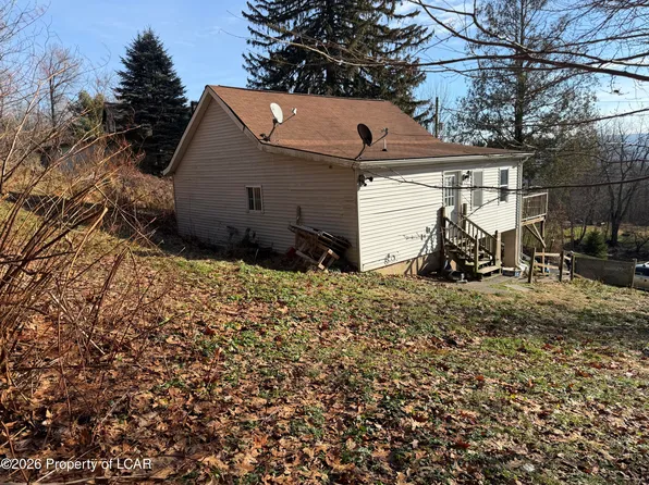 265 Schrader St, Larksville, PA 18651