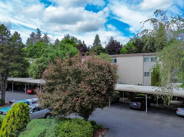 1220 NW State St APT 49, Pullman, WA 99163