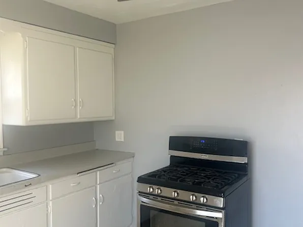 5846 N 39th St #2, Milwaukee, WI 53209