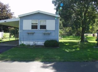 1048 Wish Cir, East Aurora, NY 14052