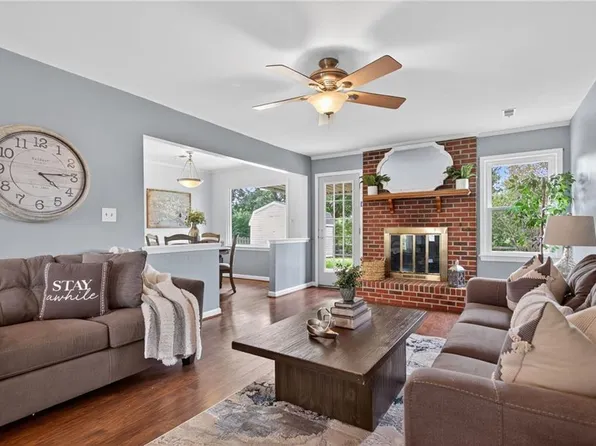 2224 Rock Lake Loop, Virginia Beach, VA 23456