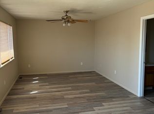 284 W Elgin Dr, Pueblo, CO 81007