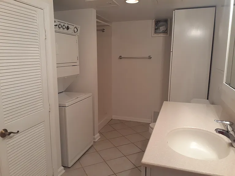 200B Adair St #B — Photo 16