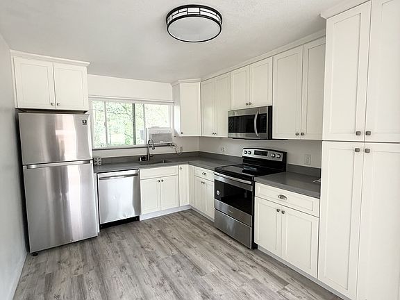 4th image of 1365 Dawn Hill Rd #11598578