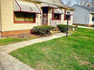 4208 Larkspur Ln, Warrensville Heights, OH