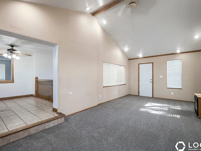 4247 S 2450 W — Photo 14