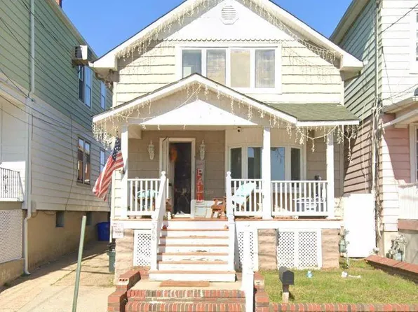 366 Jeffries St, Perth Amboy, NJ 08861