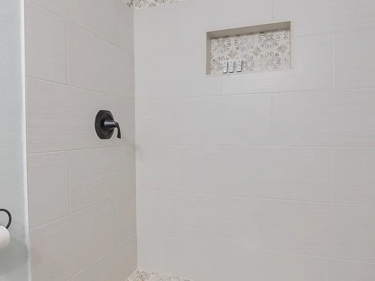 448 Locklie St #A — Photo 23